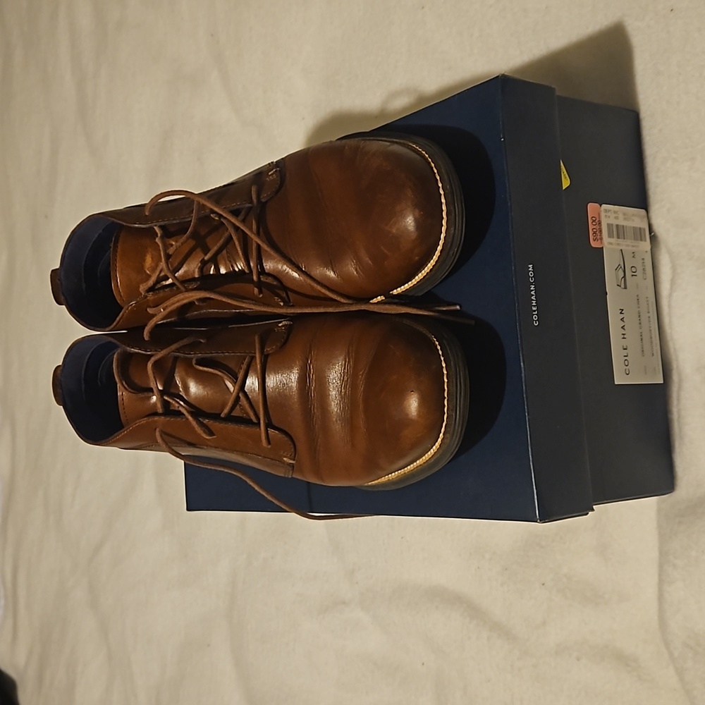 Cola Haan Grand O/S Chukkas